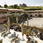El Refugio Hotel