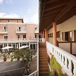 Hotel El Refugio 2*