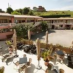 Hotel El Refugio 3 Estrellas
