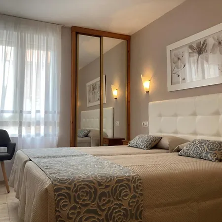 El Refugio 3 Estrellas Cóbreces