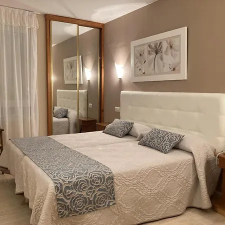 Hotel El Refugio 3 Estrellas 2*