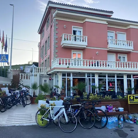 Otel El Refugio 3 Estrellas 2*