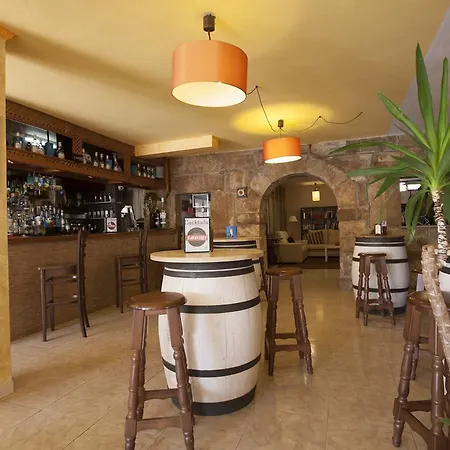 El Refugio 3 Estrellas Cóbreces