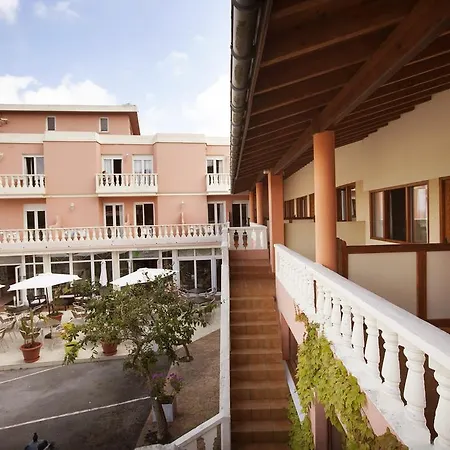 Otel El Refugio 3 Estrellas 2*