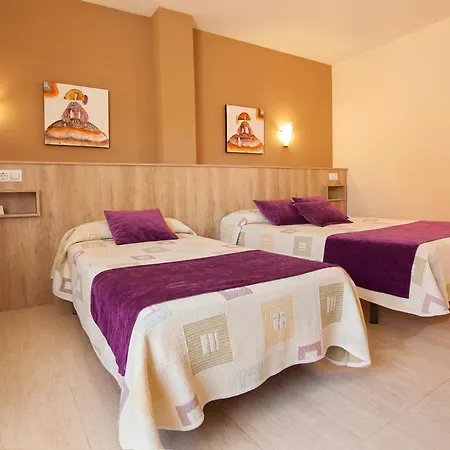 El Refugio 3 Estrellas Cóbreces