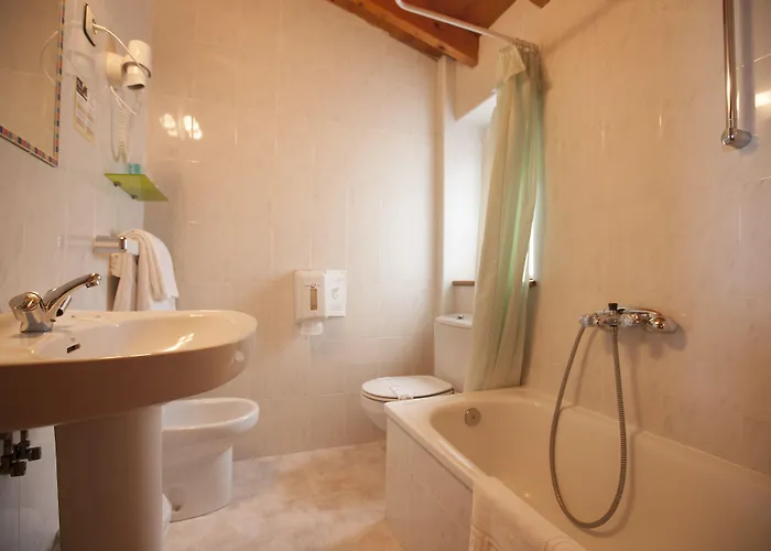 Hotel El Refugio 3 Estrellas 2*