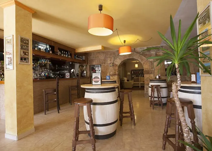 El Refugio 3 Estrellas Cóbreces