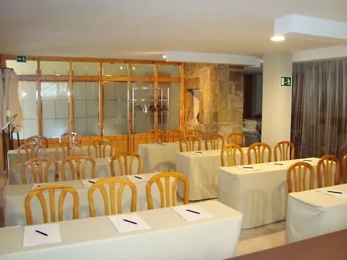 El Refugio 3 Estrellas 2*